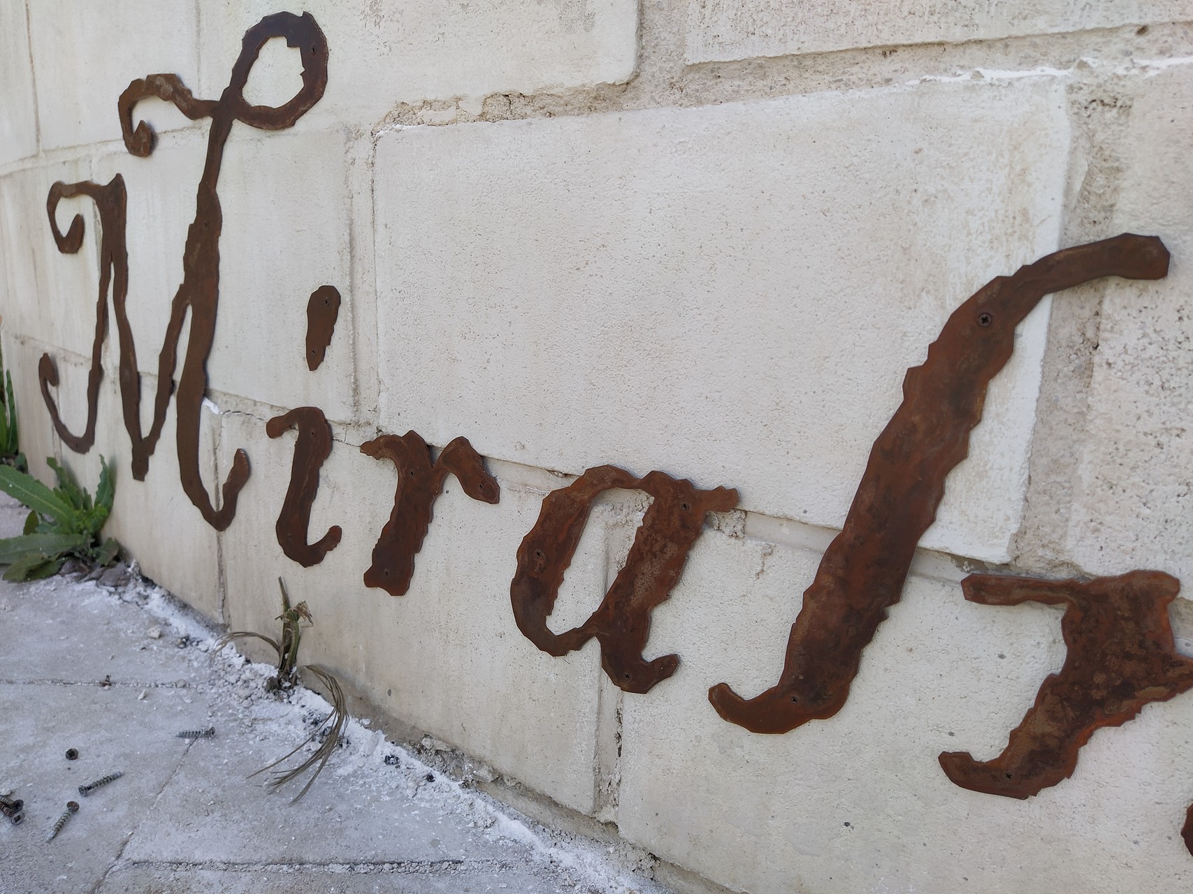 Letras de acero cortén