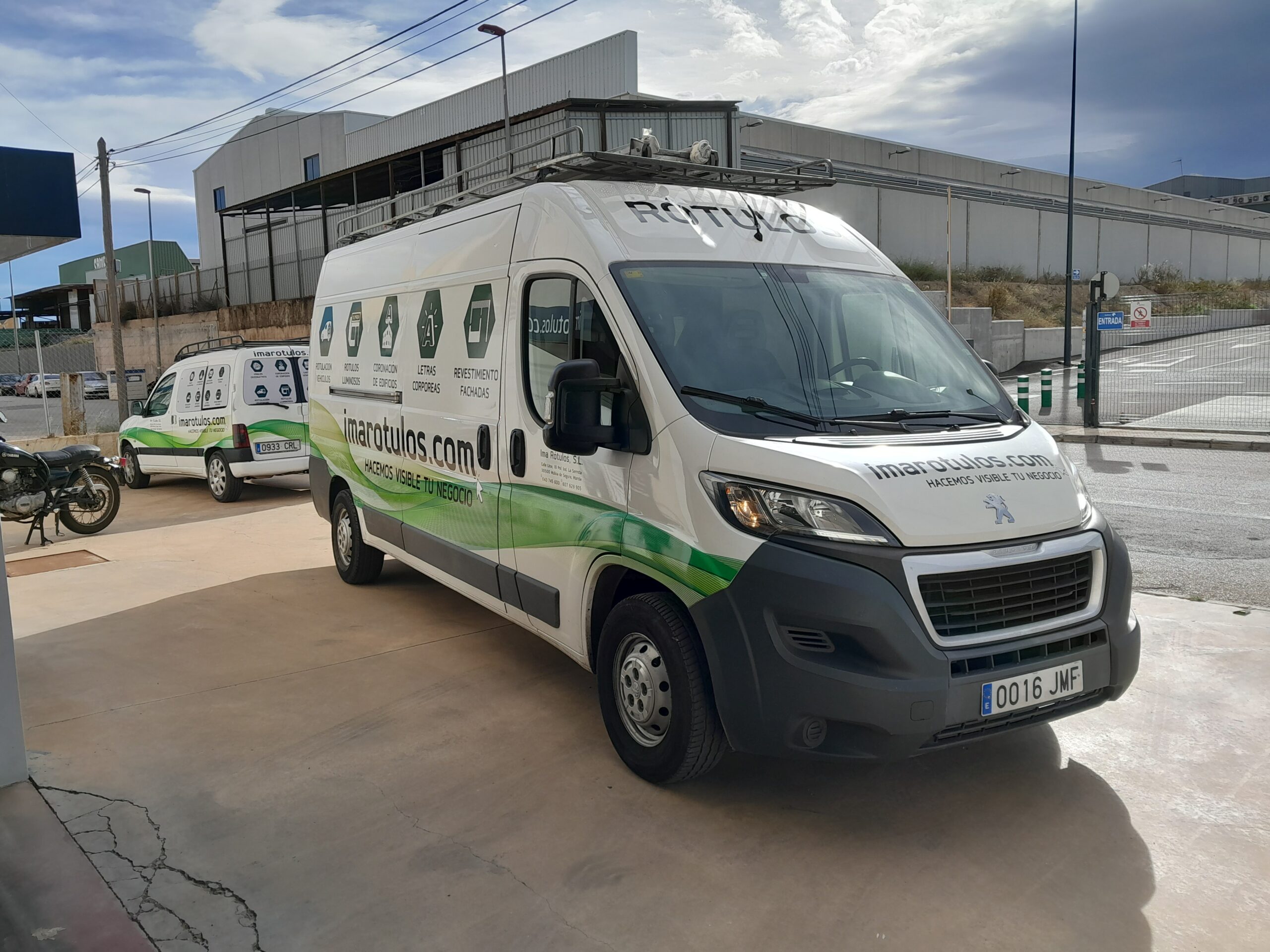 Furgonetas imarótulos